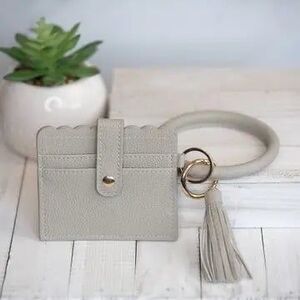 The Shop Boutique Hawaii NWT Lauren Lane Bridgette Bangle Keychain Card Holder